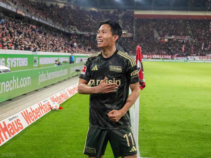 拜仁门将危机下迎战柏林联合 安联球场上演复仇