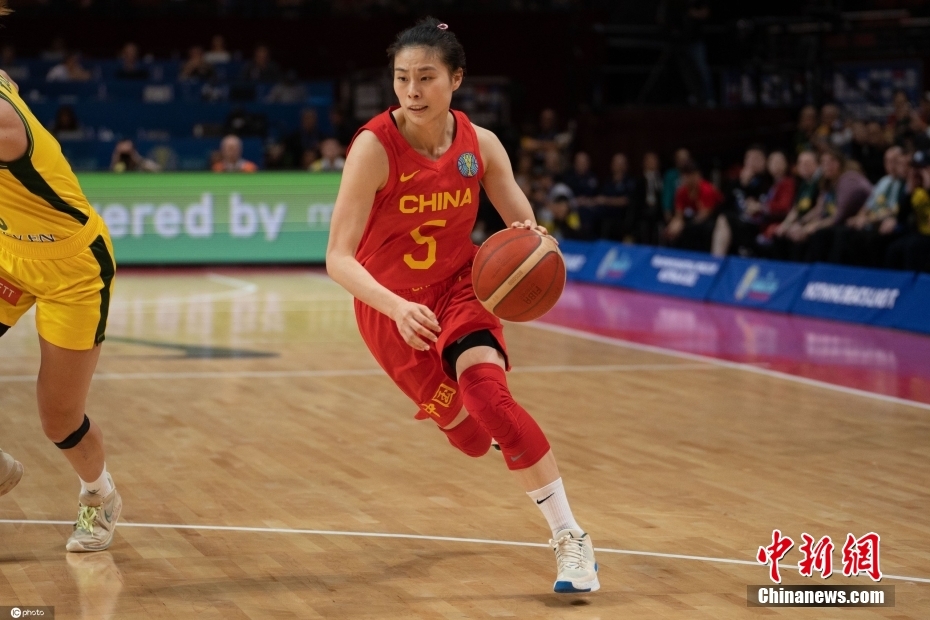 跨世纪传承与拼搏精神引领：中国女篮在世界杯